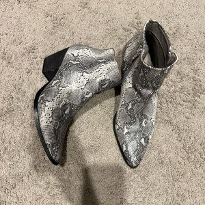Size 8 black/white snake skin booties by Matisse.